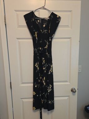 Floral V-Neck Black Maxi Dress with Yellow Accents